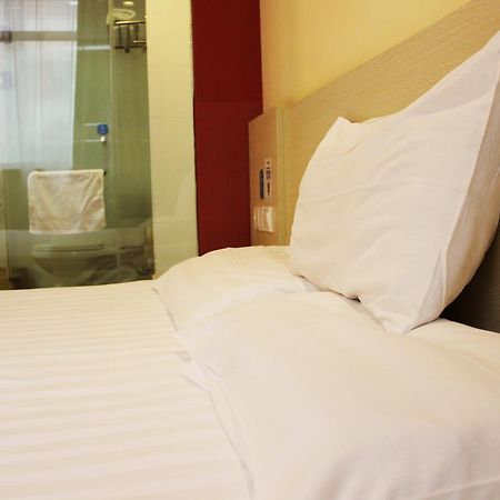 Hanting Express Shanghai Zhabei Park Branch Экстерьер фото
