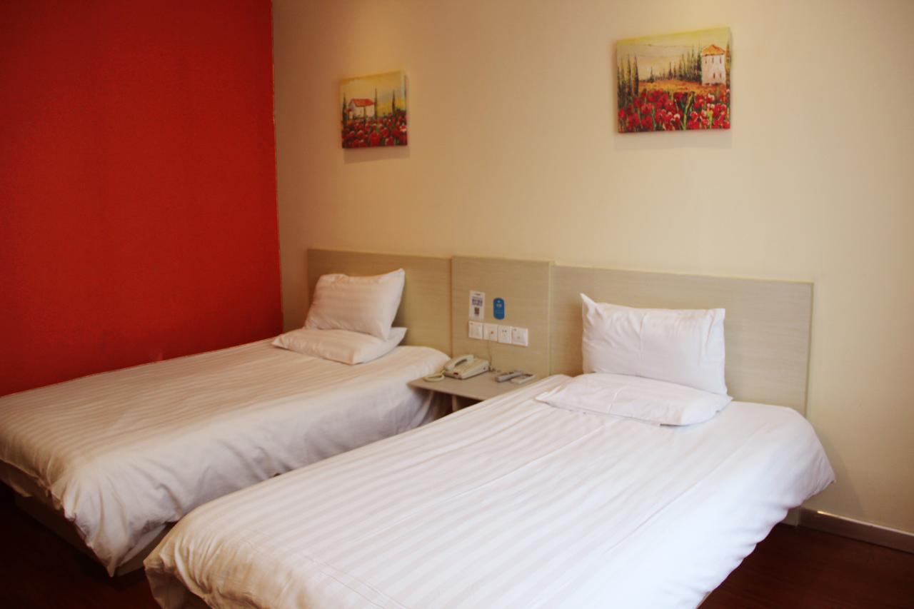 Hanting Express Shanghai Zhabei Park Branch Экстерьер фото